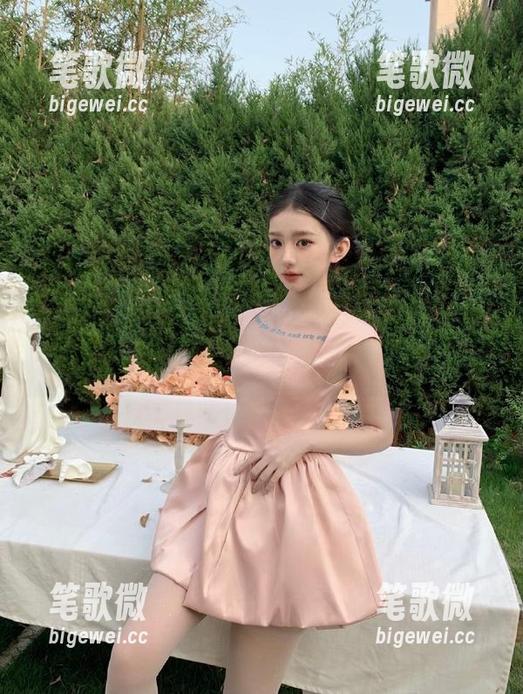 从155.su网页中挖掘黑料，藏得真深啊！