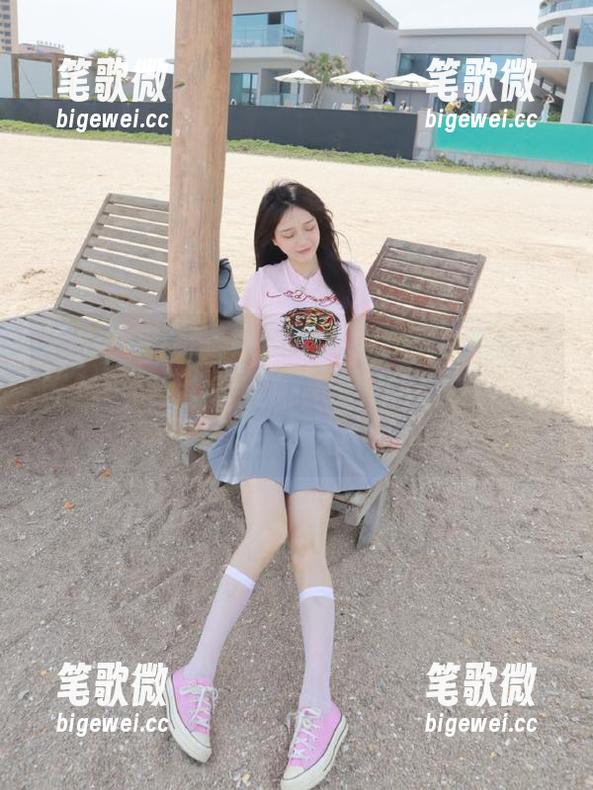 有一种观看，叫做在51吃瓜网址上scrolling无限，点开的是友情，关掉的只是无聊。