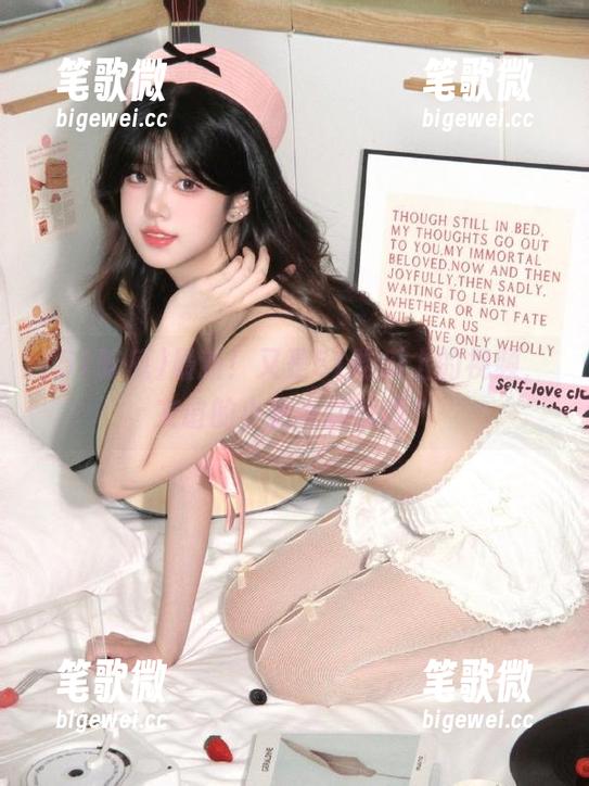 最新！又是51吃瓜上的视频，友谊的小船说翻就翻？