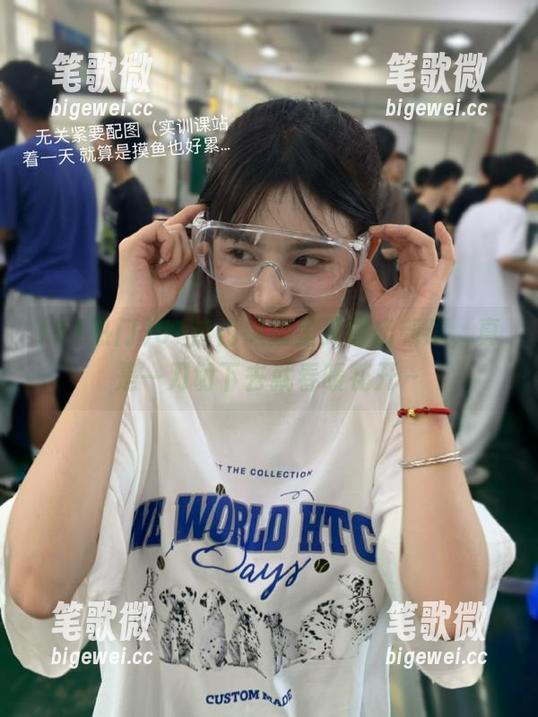 51热门 51热门链接里又冒出新瓜,真是一刀切下去就春暖花开~