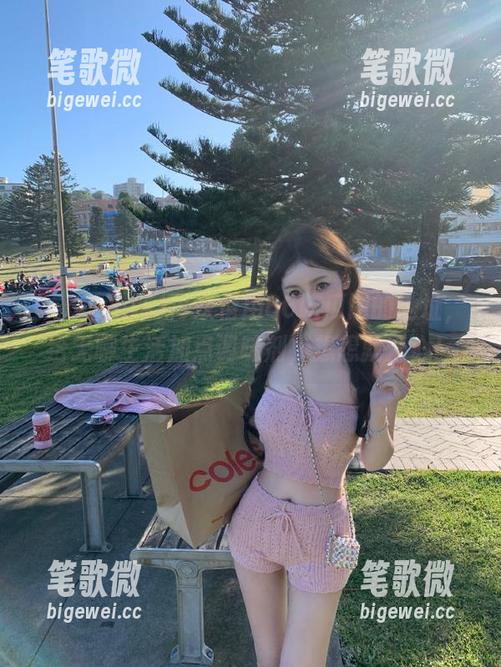 66吃瓜网 再次借用66吃瓜网的地址,给无聊生活加点调味剂,想想就开心!