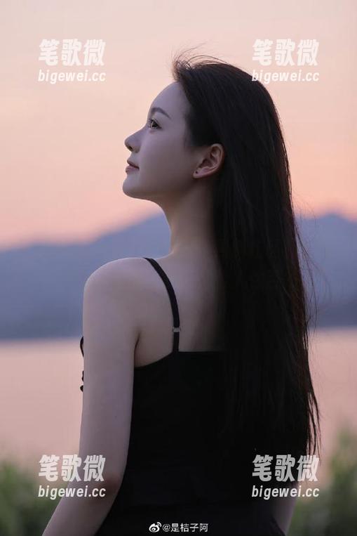 观看“91黑料社区”，我是来吃瓜的，顺便体验人性百态