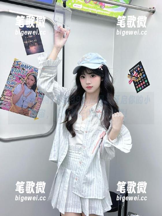 99吃瓜网 下载99吃瓜网,开启你的小宇宙,让八卦在你心中发酵!