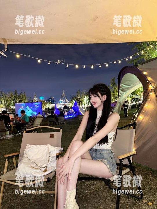 cgw 跟着cgw的导航,竟然发现了一颗超大瓜!