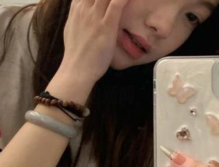 听说登录了cgw就能看到“豪门夜宴”的花边新闻，真的吗？