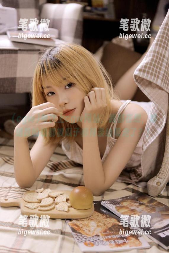 每次上cgw网站，我都在想，难道我的钱都被瓜子和辣条给吸走了？！