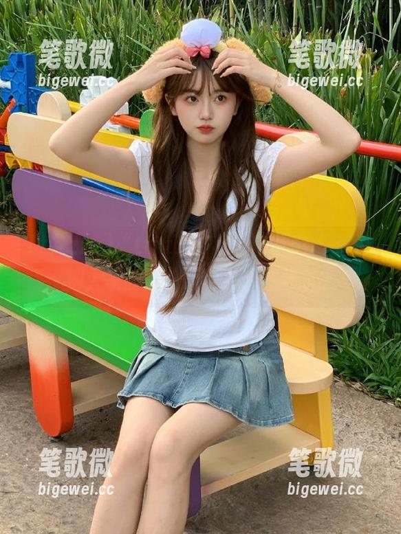 “tttzzz07.du”app：瞧瞧别人家的瓜，咱也来个八卦对比
