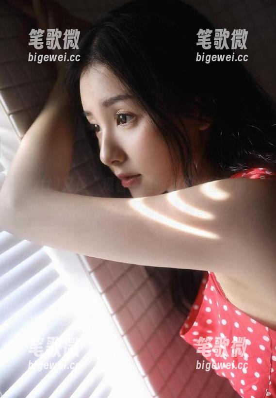 又是“观看”这词你们爱的故事，zztthl.ccm里又有什么新鲜事？