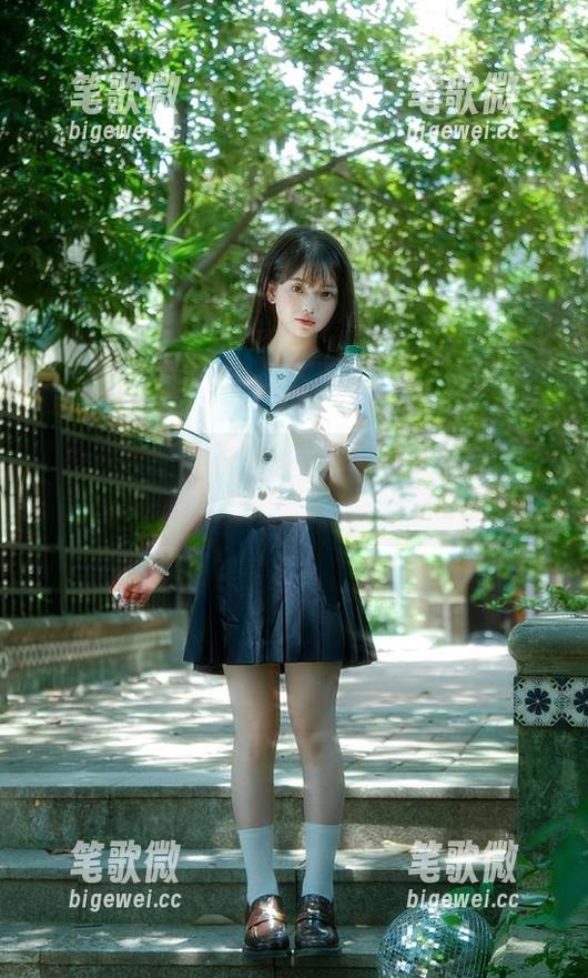 五一吃瓜 听说五一吃瓜苹果版的免费版比收费的还香!
