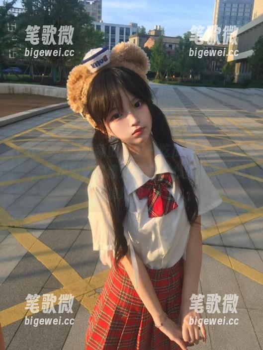 最新的“五一吃瓜网页版呱呱”，每次刷新就像开盲盒，心里默念“别再掉坑里”！
