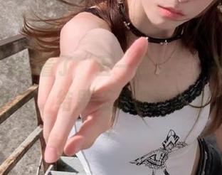 看了“五一黑料”，我跟着永不迷路，结果还是被逗哈哈了…