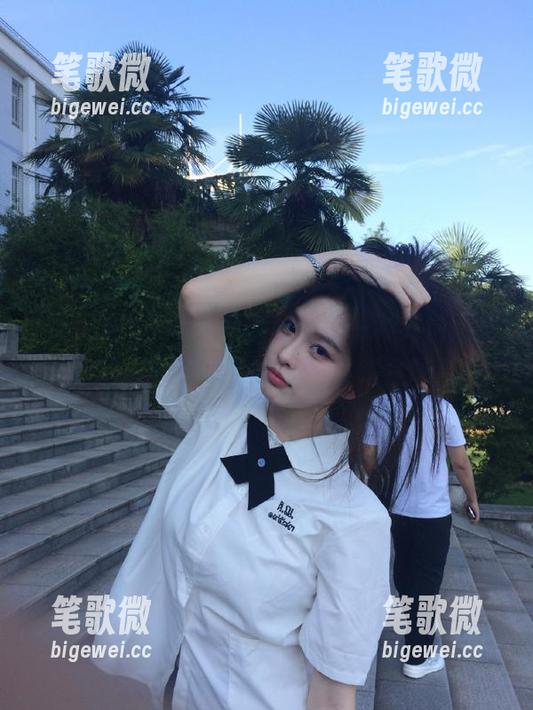 白嫖吃瓜，和我是一种共同选择！在吃瓜网永不迷路，尽情猛吃！