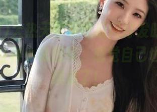 大热天登录吃瓜网打发时间，在线观看各种小说剧情，感觉自己也能编个续集了！