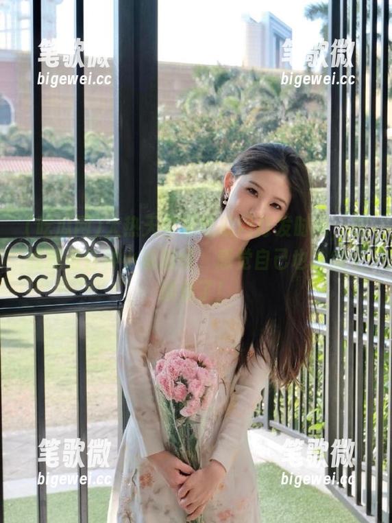 吃瓜网 大热天登录吃瓜网打发时间,在线观看各种小说剧情,感觉自己也能编个续集了!