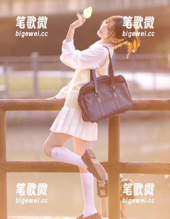 扒哥黑料 直接给你扒哥黑料的地址,买仿的还是正规的,自己看吧!