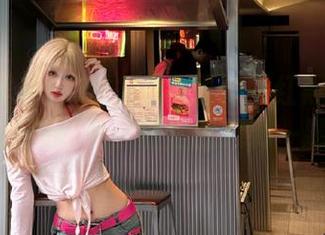 总觉得ios里的网红黑料像个迷宫，越挖越深，最后我只剩一颗瓜子…