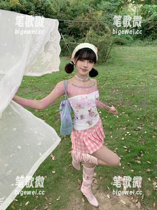 黑料不打烊 官网网页版的“黑料不打烊”视频,看得我吃瓜时仿佛身临现场,稍微有点上头。