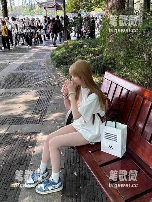 你心心念念的地址就在“黑料不打烊”，瓜子都准备好没？