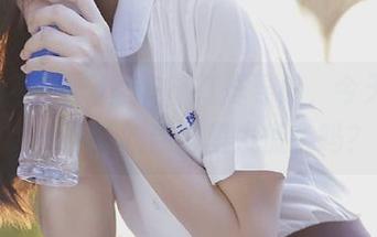 黑料不打烊导航，今天又要大家吃瓜吃到心里发慌了吗？