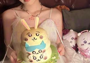 嘘，下载这款“黑料不打烊”，永不迷路，今晚八卦吃不停。