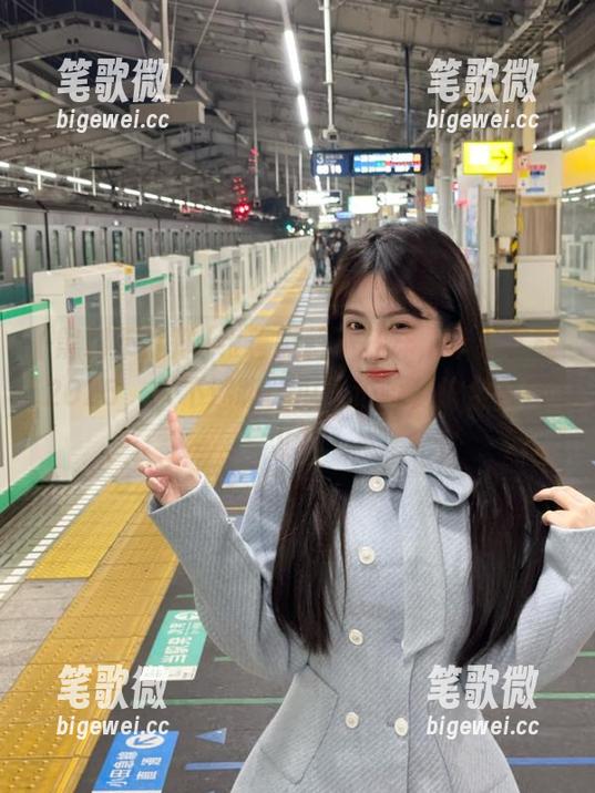 黑料不打烊 跟着黑料不打烊,苹果下载2025,永不迷路,瓜场进阶秘诀全在这儿!