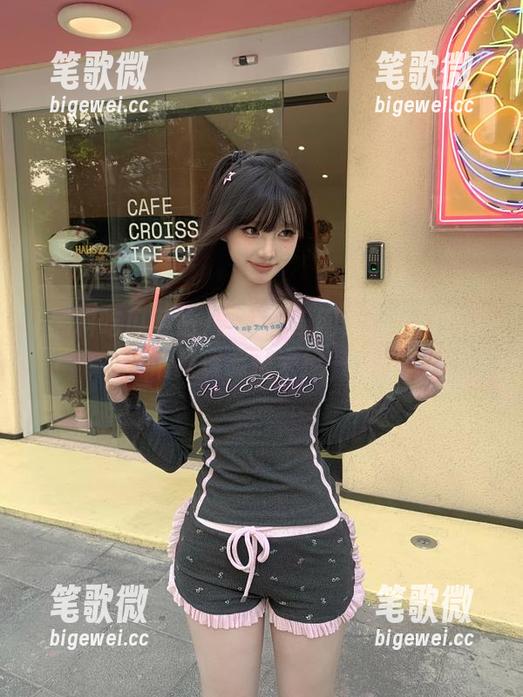 黑料吃瓜网站传送门绝了，最新资源快来撩一撩！