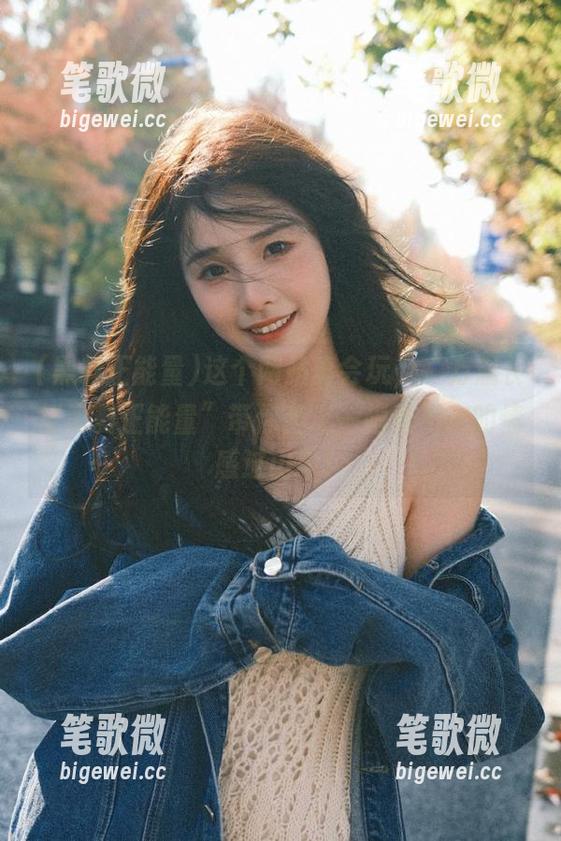这个网站真会玩，“万篇长征黑料正能量”带你坐上一趟看不完的情感过山车！