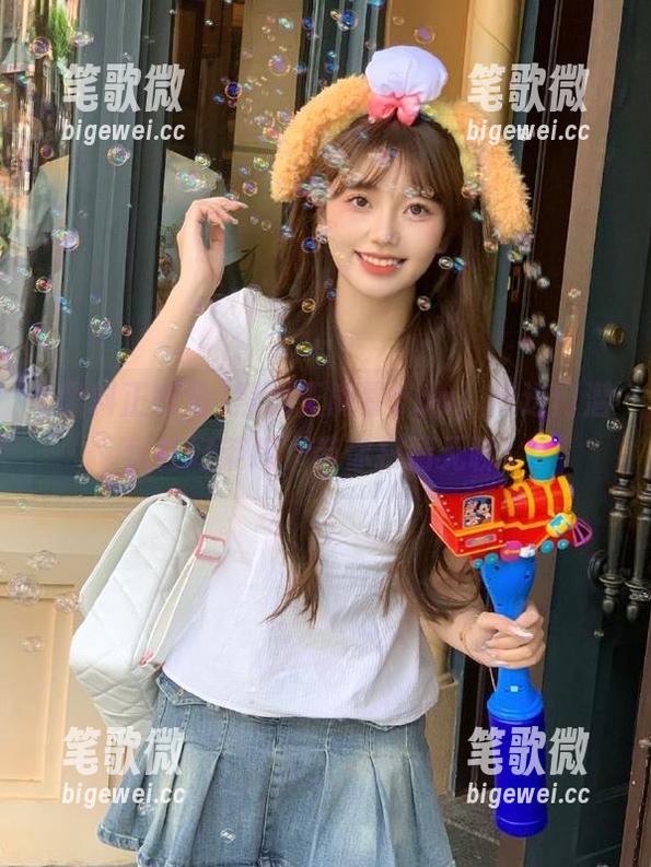黑料正能量app，传送门潜伏在好莱坞，带你扫清无聊！