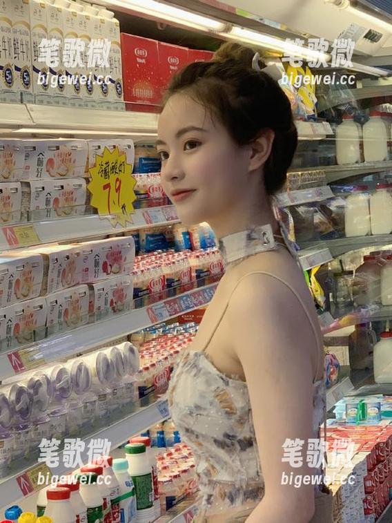 黑料社区 黑料社区网页版现场直播,观看时一定要准备好冰水!