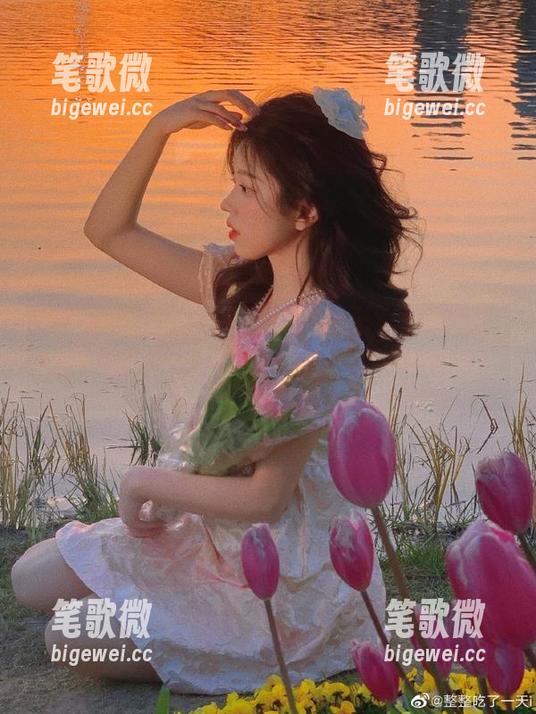 泡面与黑料老司机网站，深夜不打烊的最佳搭配，你懂的！