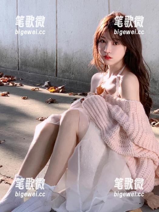晚上的黑料老司机苹果版，宛如无底洞，不打烊的瓜如流水