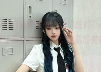 随便刷刷“黑瓜吃料”app，就好像让我穿越回八卦小分队的美好回忆。